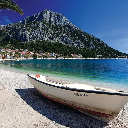 Mit Privatem Parkplatz By Interhome Daire Gradac (Split-Dalmatia)